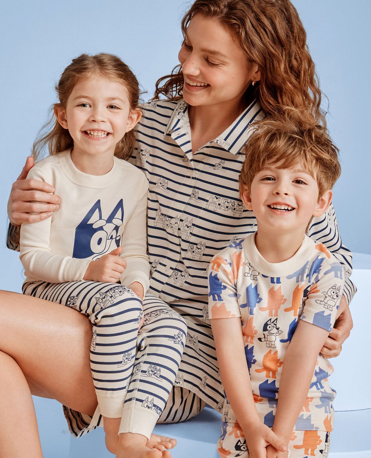 Women's Bluey Long Sleeve Poplin Pajama Set - Image 4