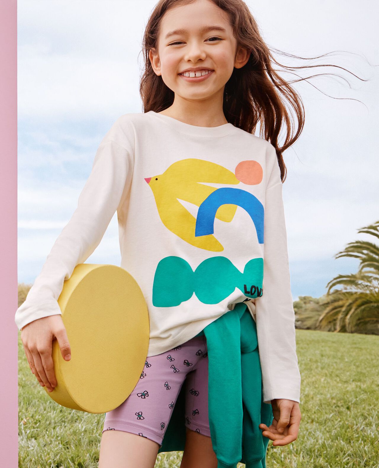 Long Sleeve Relaxed Fit Graphic T-Shirt - Image 2