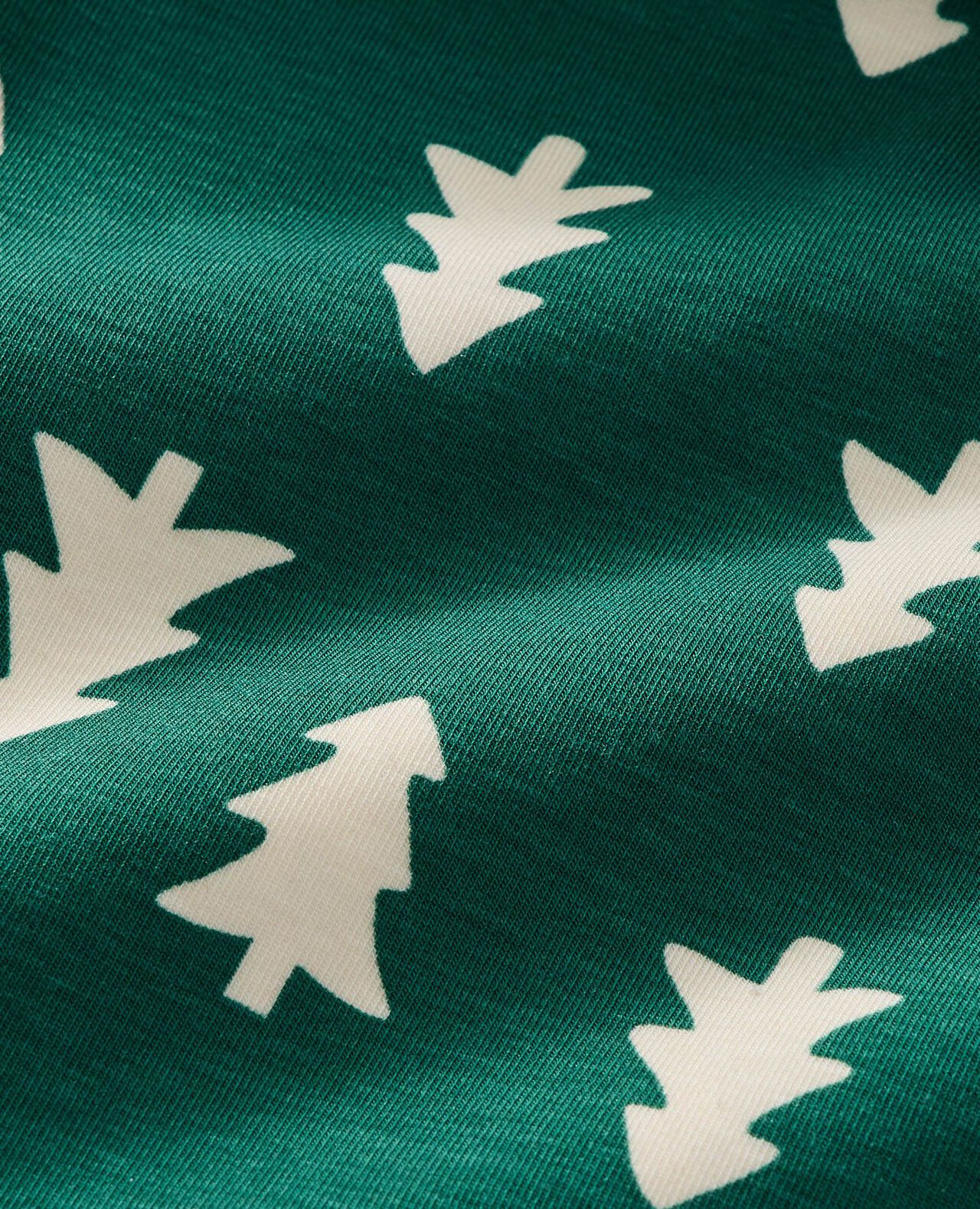 Holiday HannaSoft™ Stretch Sleeper - Image 2