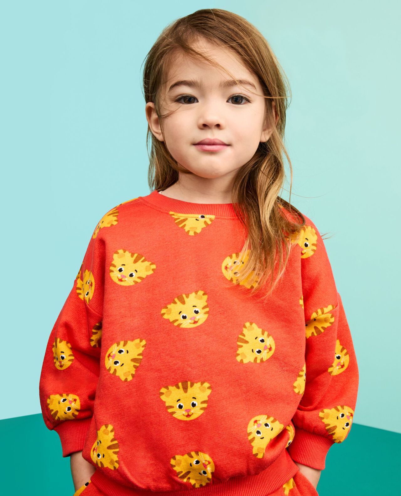 Daniel Tiger Oversized French Terry Sweatshirt & Sweatpants Set - Image 3